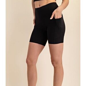 #2203 Rae Mode NWOT Plus Size 6 Inch Biker Shorts w Side Pockets Sizes 1X-3X